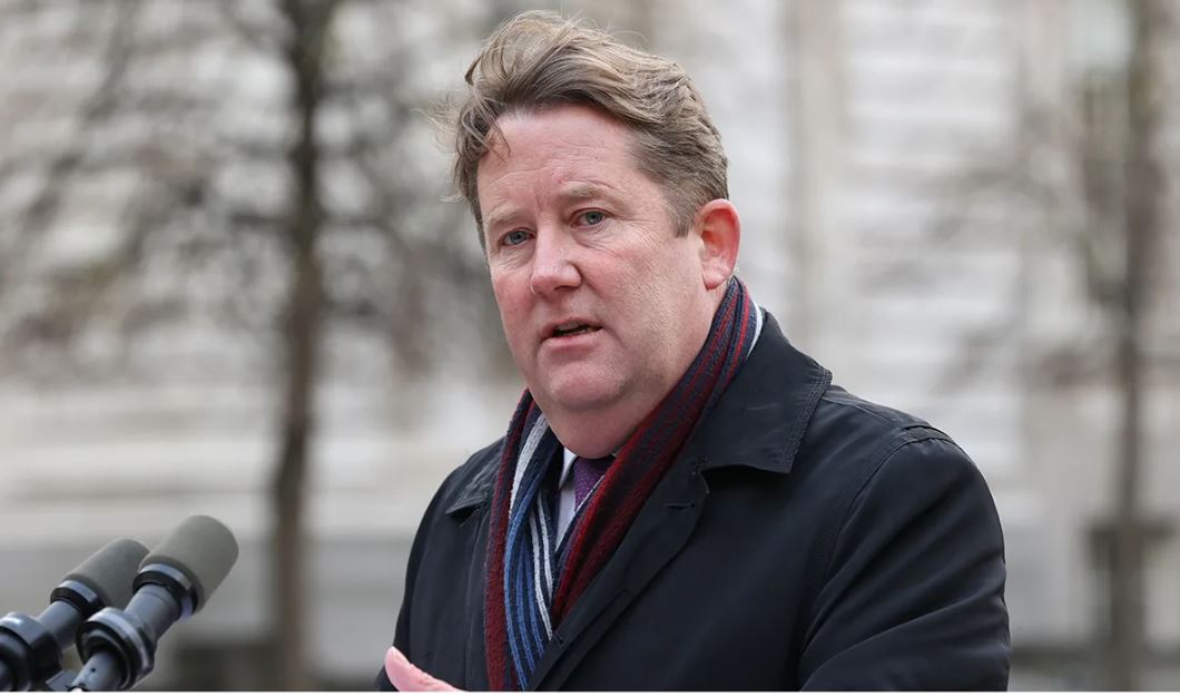 Gaeilgeoir Darragh O'Brien