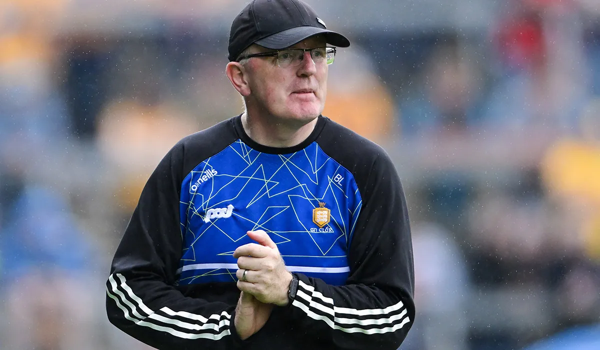 Nuair a fiafraíodh de Lohan an gceapann sé go bhfuil Luimneach i bhfad chun tosaigh, d’fhreagair sé do thuairisceoirí: ‘I listen to ye.’