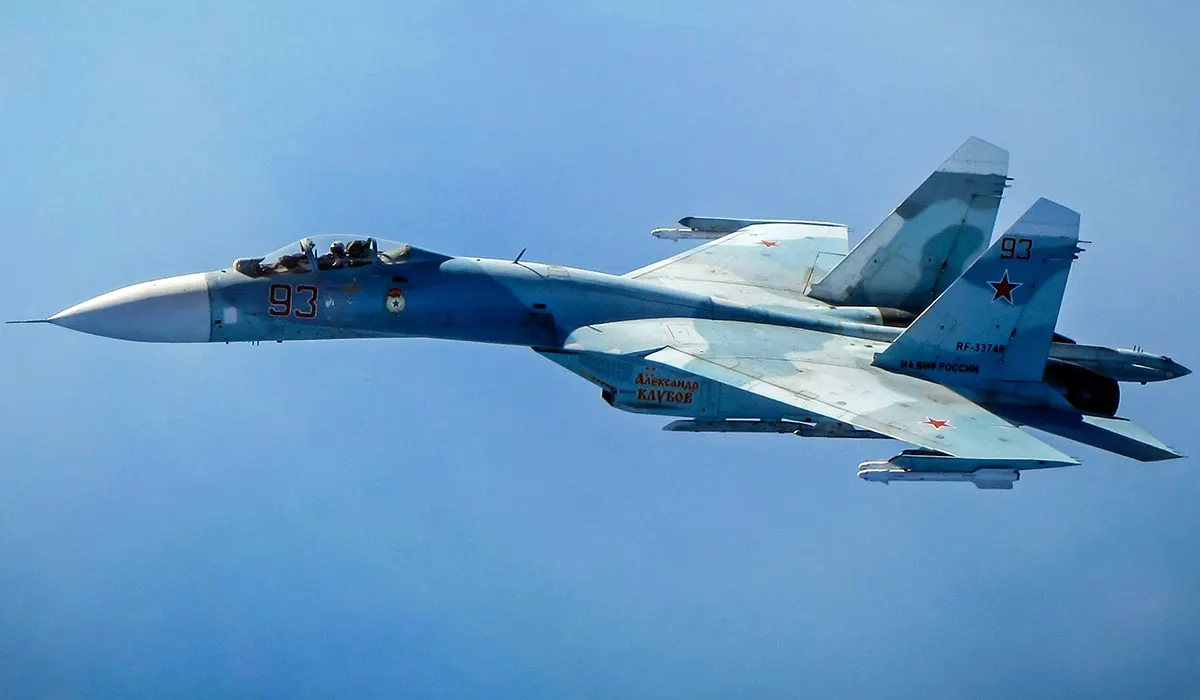 Tá sé ráite ag an Seanadóir Craughwell gur tugadh isteach an comhaontú don RAF eitilt thar Éirinn tar éis ionsaithe 9/11 sna Stáit Aontaithe