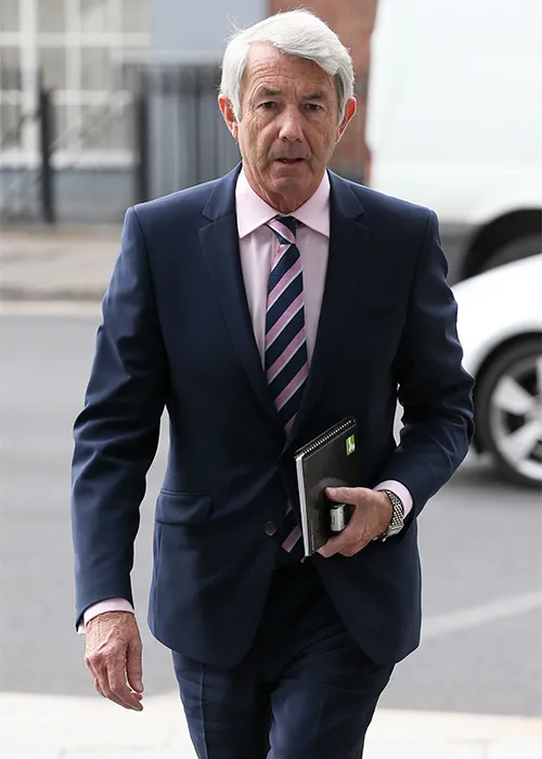 Michael Lowry agus grúpa Neamhspleách