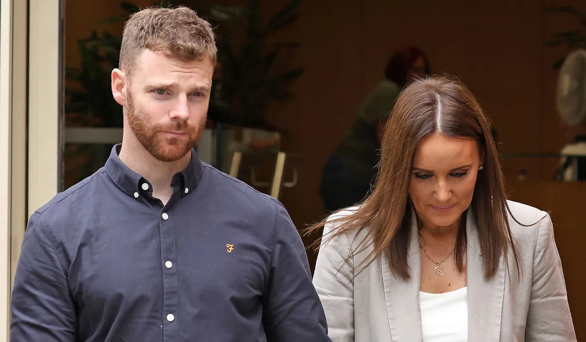 Máthair Sheáin Rooney, Natasha, agus a fear céile Paul. Pic: Colin Keegan/Collins Dublin