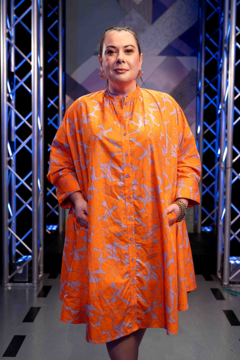 Is í Sinéad Ní Uallacháin a chuirfidh an tsraith Síorstíl i láthair 