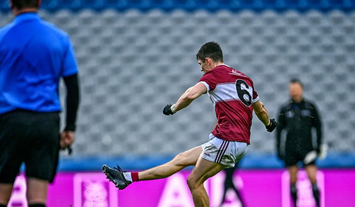 Scóráil Conor Loftus agus bhí a chlub dhá phointe chun cinn