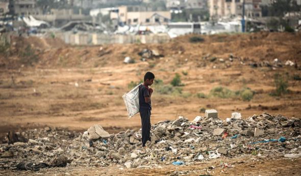 Tá Iosrael agus Hamas tar éis aontú le sos cogaidh (ceasefire) in Gaza