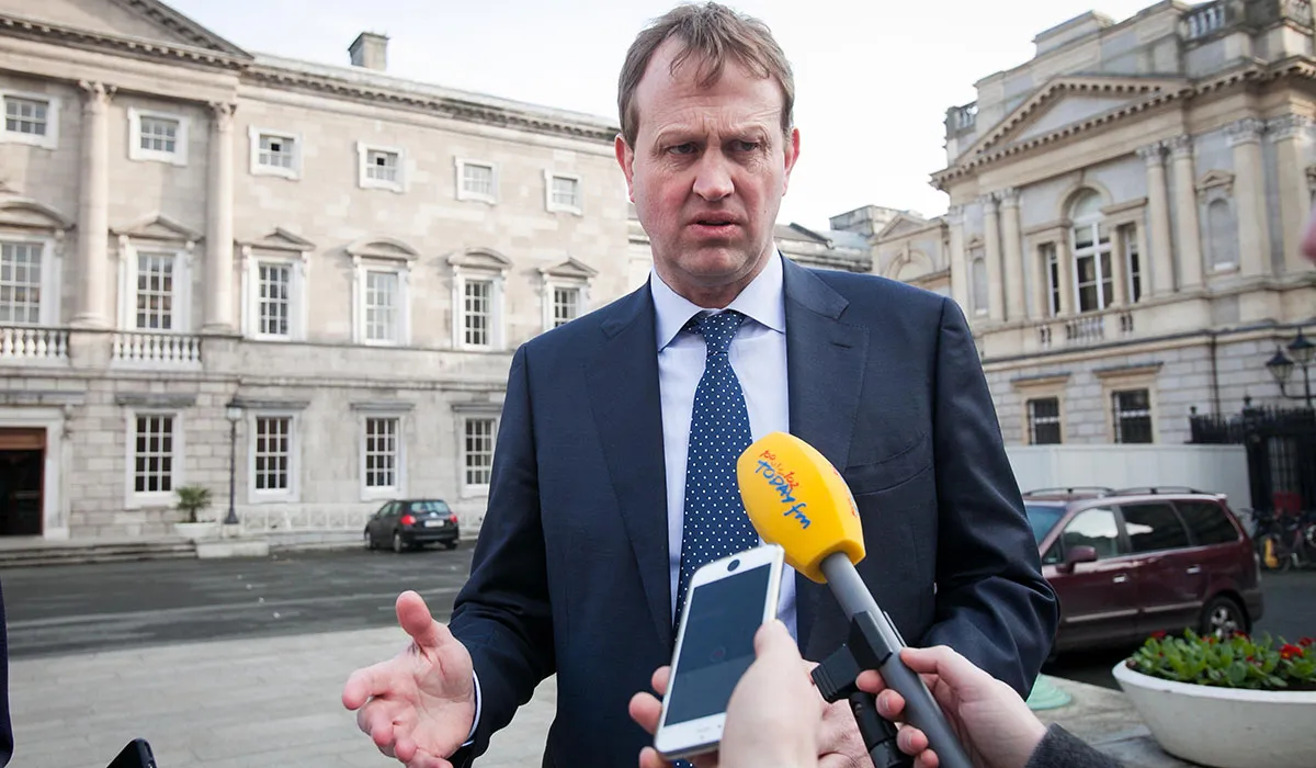 Aire Dlí agus Cirt Jim O'Callaghan