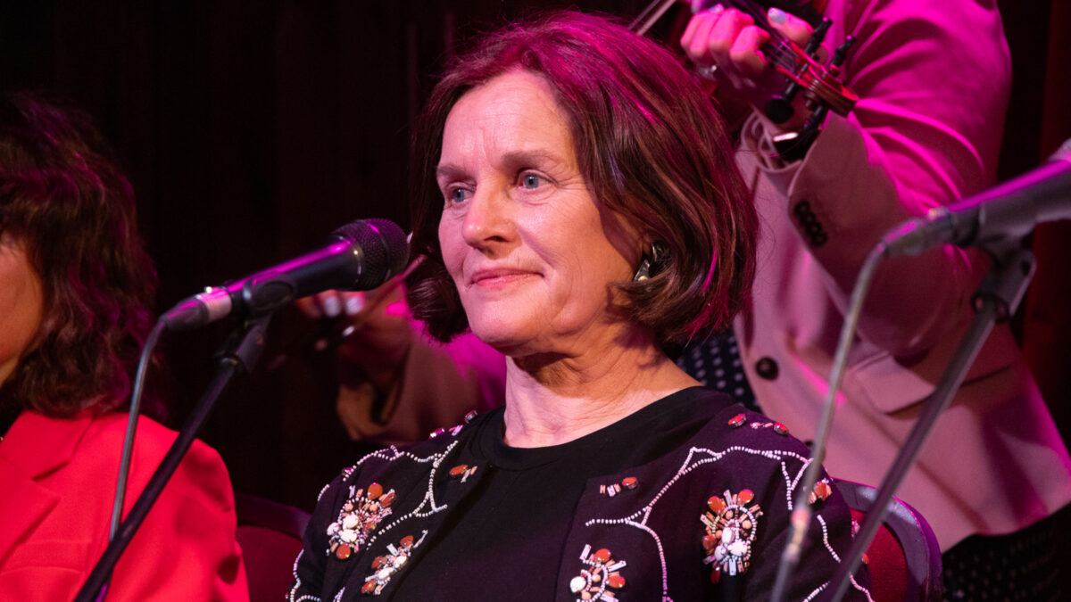 Beidh Macalla ag seinm ag Teampall an Phiobaráin (Pepper Canister Church) i rith Tradfest