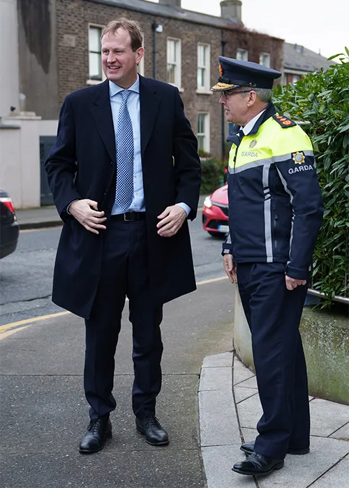 Jim O'Callaghan le Drew Harris, Coimisinéir an Gharda Síochána