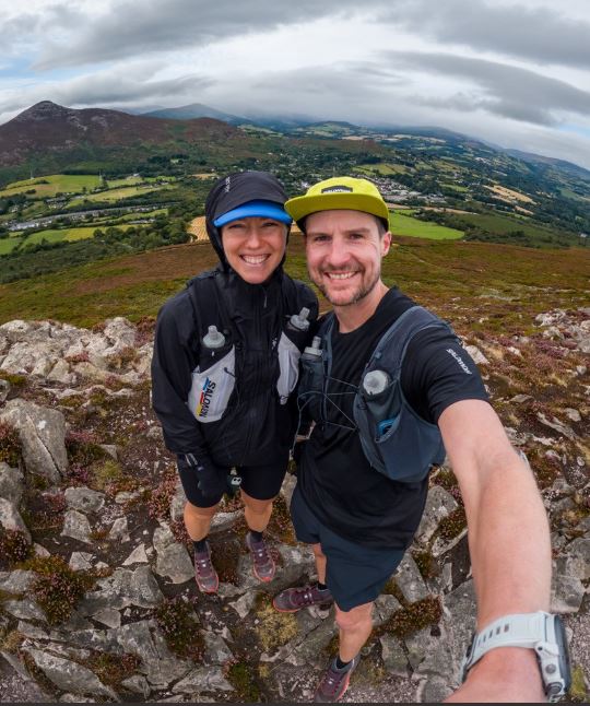 Contae Chill Mhantáin: YouTuber Jeff Pelletier agus a pháirtí Audrée Lafreniere