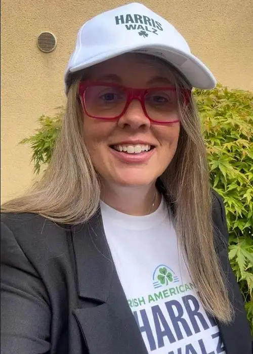 Dúirt cathaoirleach na nDaonlathaithe Thar Lear, Patti Shields, go bhfuil saoránaigh Mheiriceá thar lear buartha faoi dhul abhaile