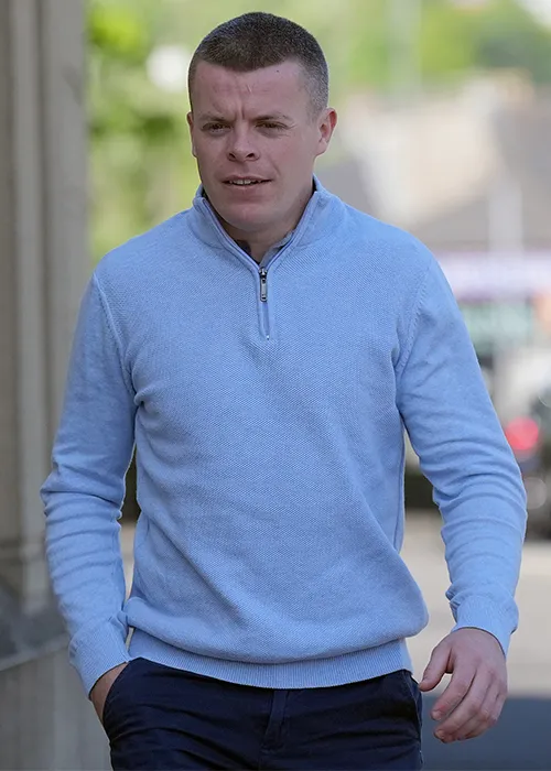 Cuireadh an tUasal Nugent siar ar bannaí leanúnach 