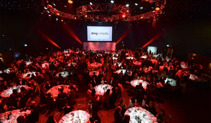 Ainmníodh dmg media agus Extrag.ie i gceithre chatagóir ag searmanas na nGradam Meán