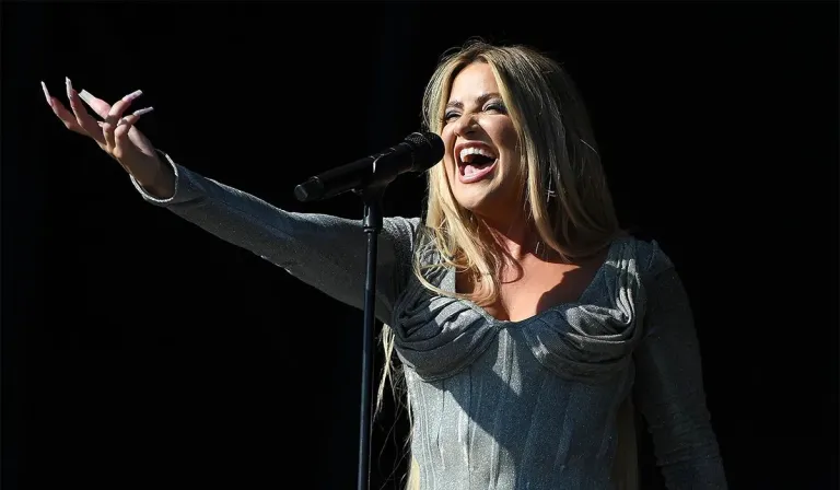 Bhí  Lyra, ar a dtugtar ‘Beyoncé Bheanntraí’ uirthi, ag baint taitneamh as an dúshlán