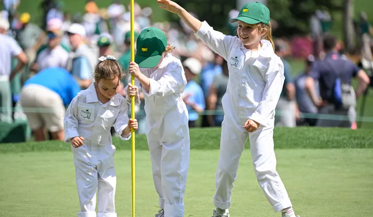 Frankie Fleetwood, mac Tommy Fleetwood ó Shasana, le Iris Lowry, iníon Shane, agus Poppy McIlroy, Pic: Getty Images