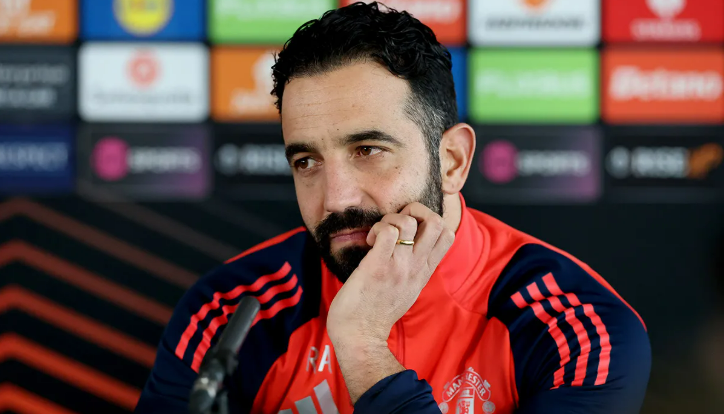 Bhí séasúr crua sa Premier League ag Manchester United faoin mbainisteoir Ruben Amorim