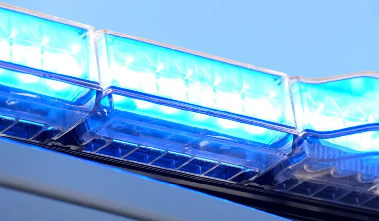 Tá an paraimhíochaineoir, fear ina 50idí, cúisithe as ciapadh mná i gcúig chás roimhe seo