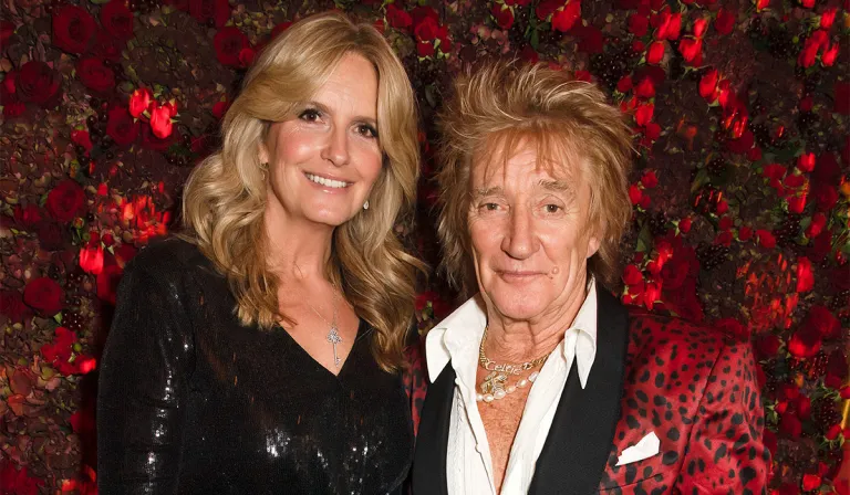
Penny Lancaster agus Rod Stewart