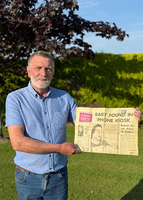 John Dowling duine de na Phone Box Babies