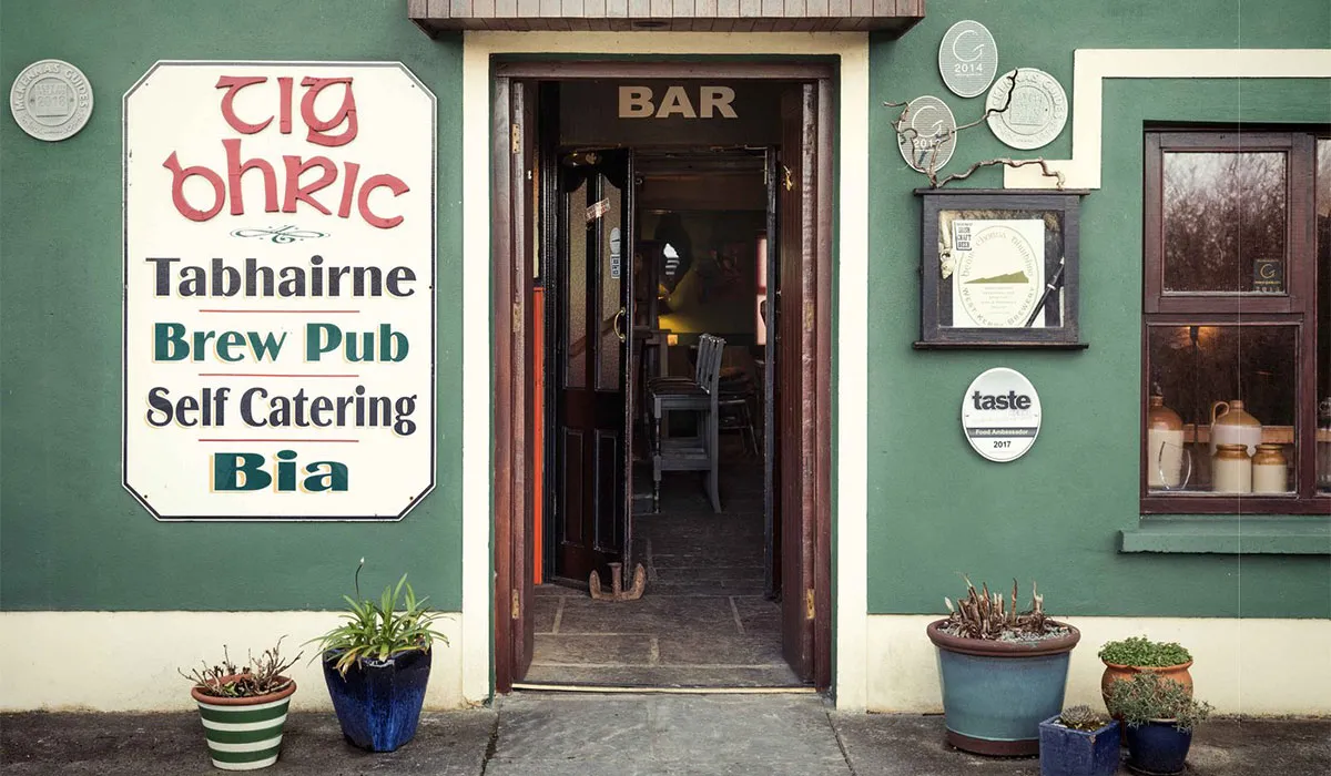 Tig Bhric i mBaile an Fheirtéaraigh