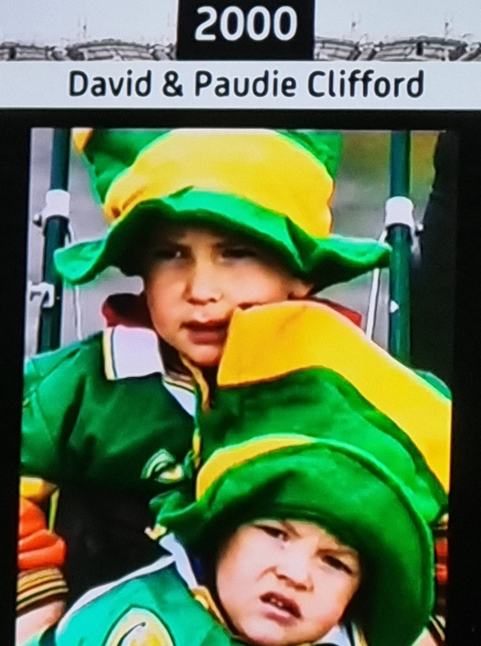 Paudie agus David mar leaids óga