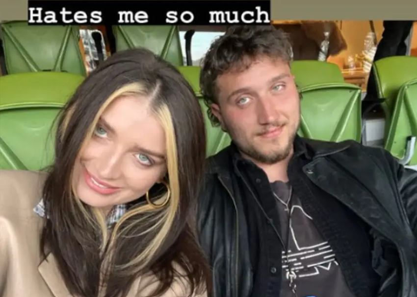 Eve agus John Hewson