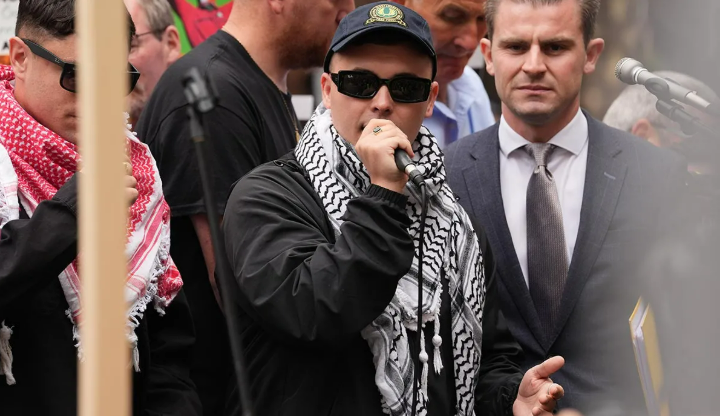 kneecap mo chara feat