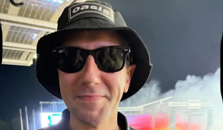 An Tánasite ag Oasis