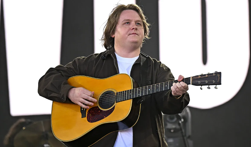 Lewis Capaldi 1