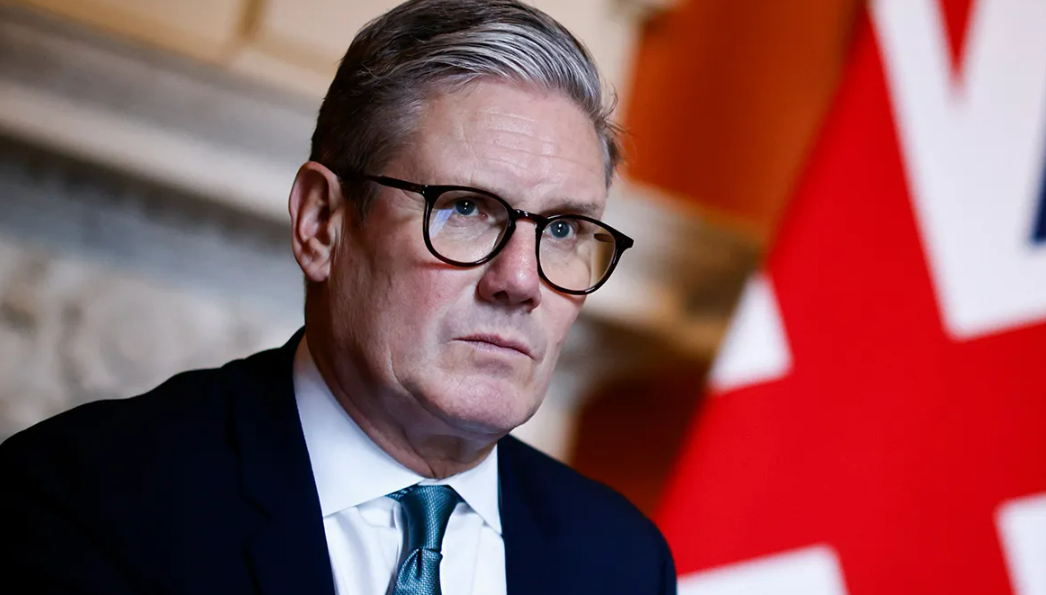 Keir Starmer ag cáineadh Iosrael