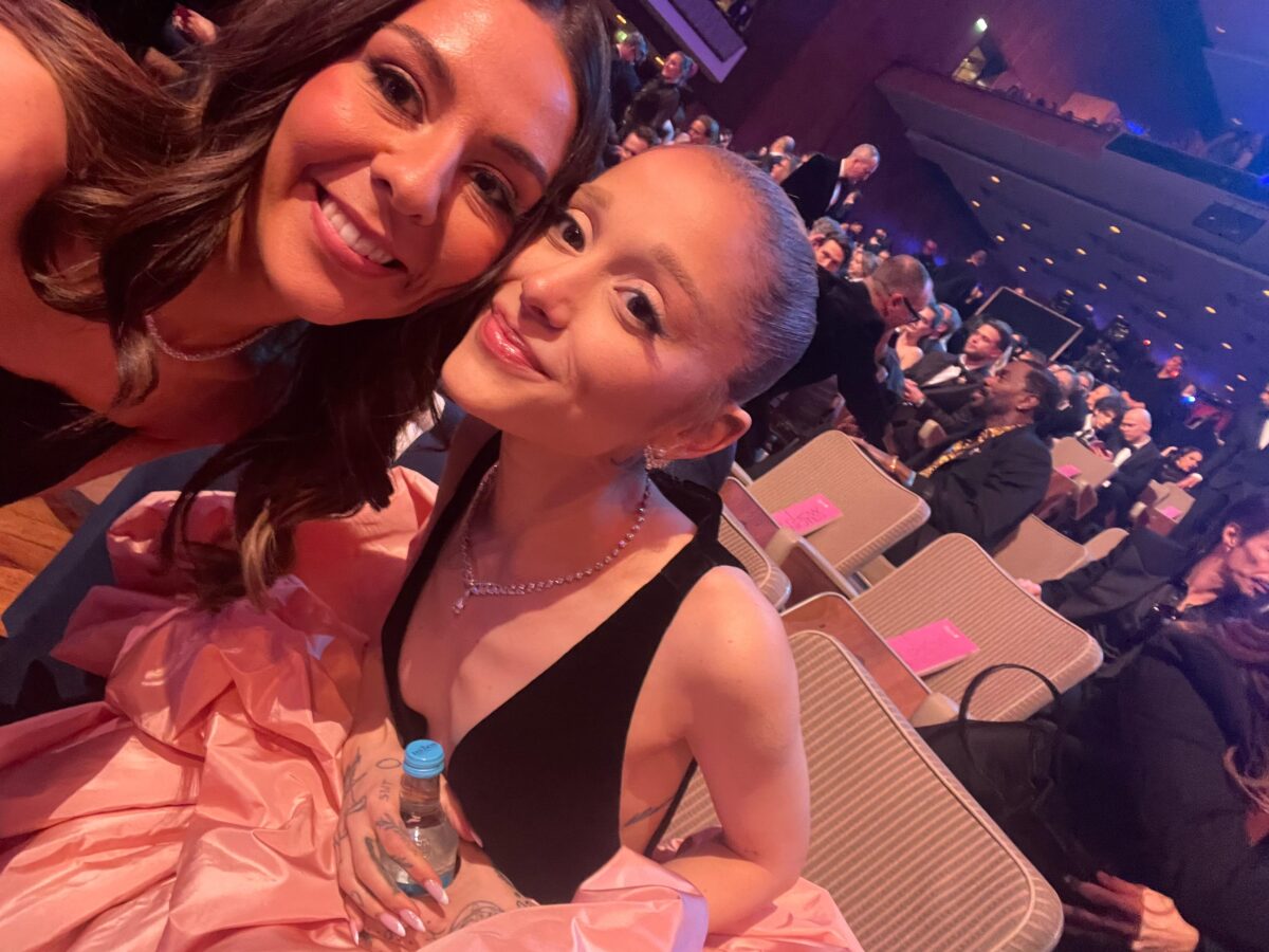 Caitriona agus Ariana Grande ag na BAFTAS 2025