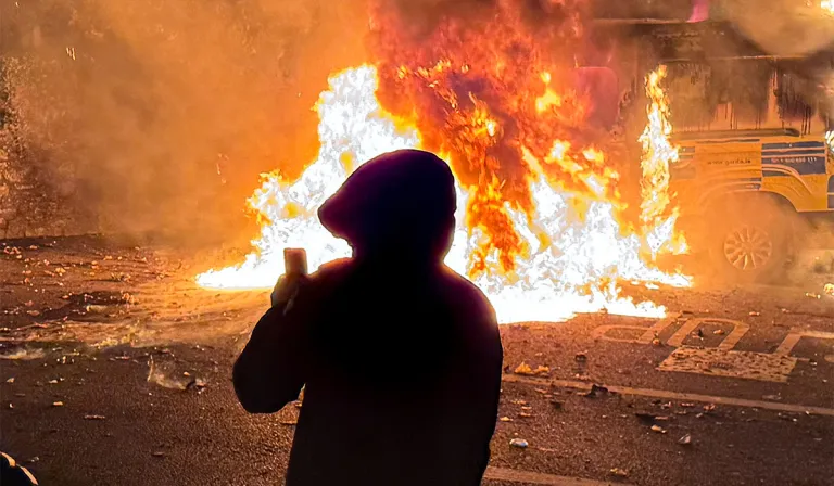 Sular thosaigh an agóid ag Citywest fiú, bhí faisnéis ag na gardaí go raibh foréigean á phleanáil