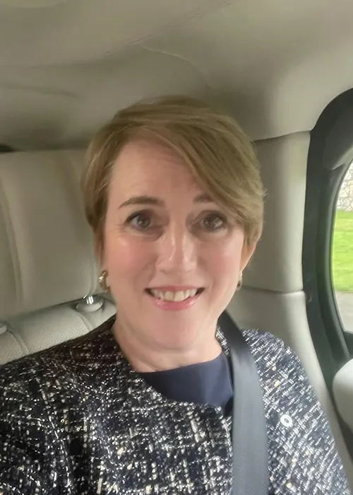 ‘Tá meas mór agam don tír seo.’