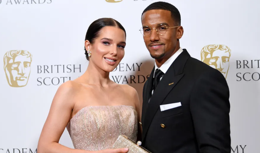 Helen agus a hiar fhiance Scott Sinclair i 2019