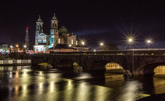 Baile Átha Luain (Athlone)