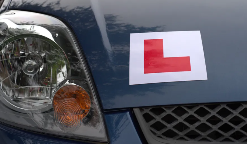 plata an fhoghlaimeora Pictiur Shutterstock