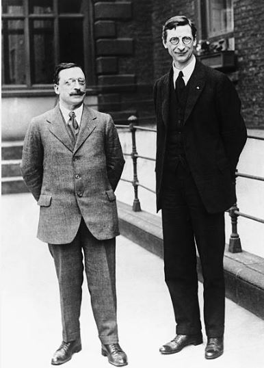 Art Ó Gríofa le Éamon de Valera