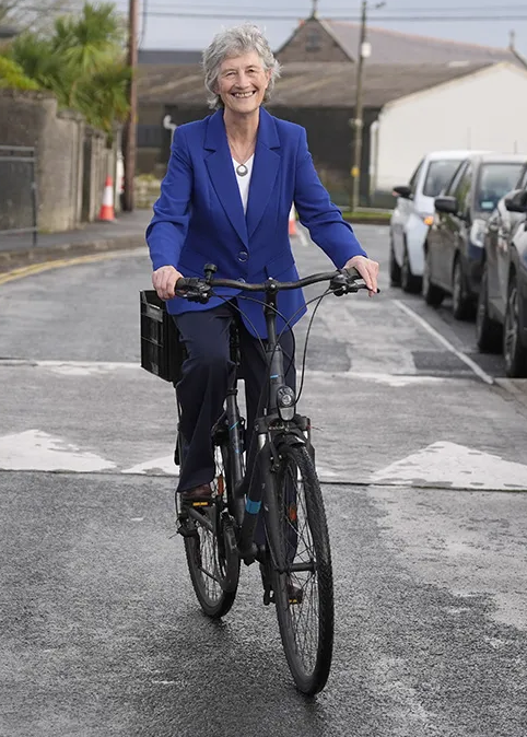 Bhí Uachtarán Catherine Connolly ar How to Gael