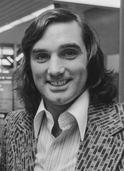 Bhí an t-imreoir ab fhearr ar domhan ag imirt in aon áit a dtairgeofaí obair dó.