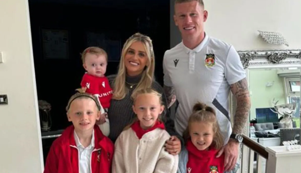 James agus Erin lena bpaisti. Pictiur Erin McClean Instagram