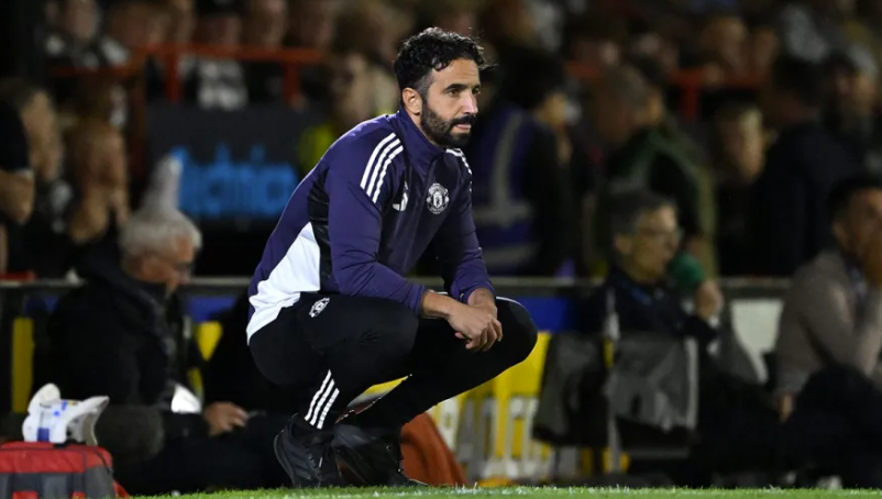 ‘Níl uaim ach a rá gur tháinig mé anseo le bheith i mo bhainisteoir, ní le bheith i mo chóitseálaí'