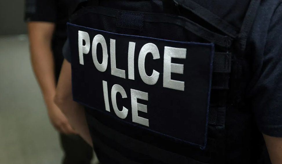 ICE. Pictiur Charly TriballeauAFP tri Getty Images