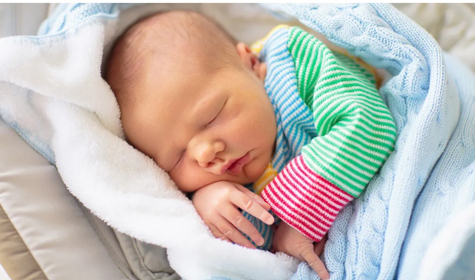 Ainmneacha leanbh Shutterstock