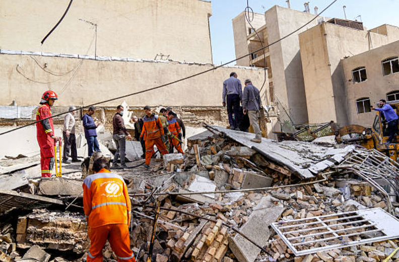 Tarrthálaithe tar éis ionsaí i dTéharan