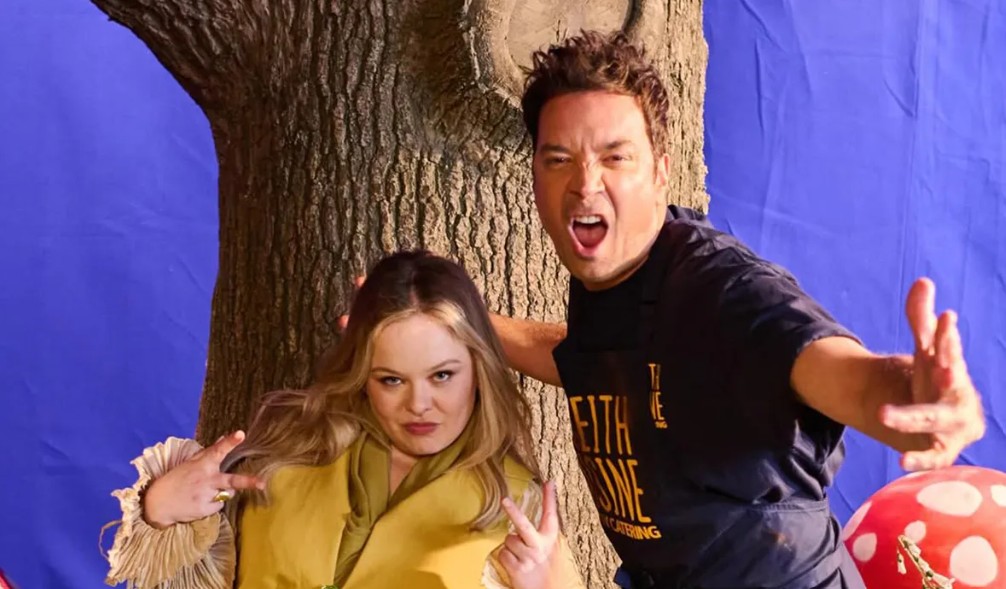 Nicola Coughlan agus Jimmy Fallon. Pictiúr SNLInstagram