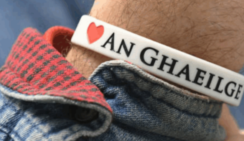 An Ghaeilge ag fanacht suas chun dáta