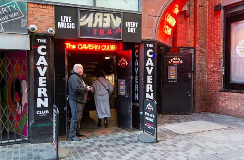 Tháinig líon mór le linn agus i ndiaidh an Ghorta Mhóir ó 1845 go 1852.