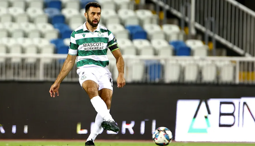 Roberto Lopes ag imirt do Shamrock Rovers. Pictiúr: Nikola Krstic/Sportsfile