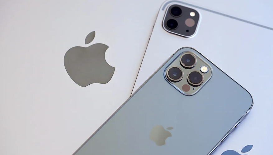 Is é Apple an chéad mhórchuideachta teicneolaíochta atá tar éis cosaint in aghaidh gadaíochta a thabhairt isteach