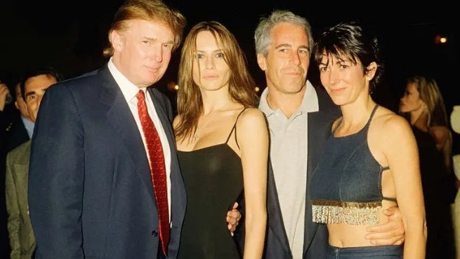 Trump agus Epstein le chéile