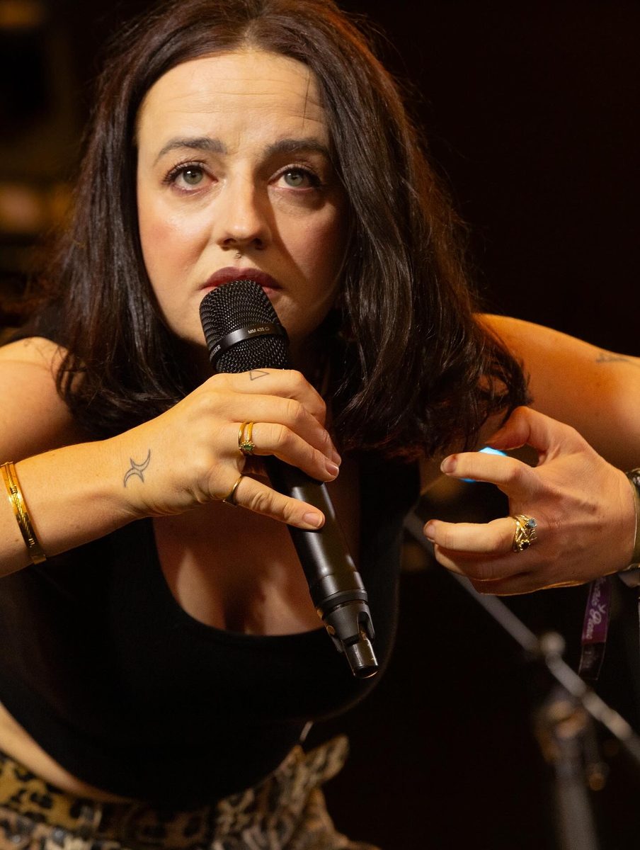 06 performance photo
