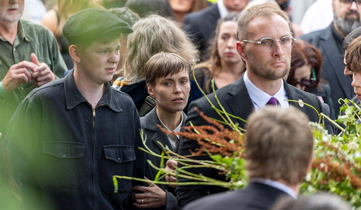 Glen Hansard Funeral 48